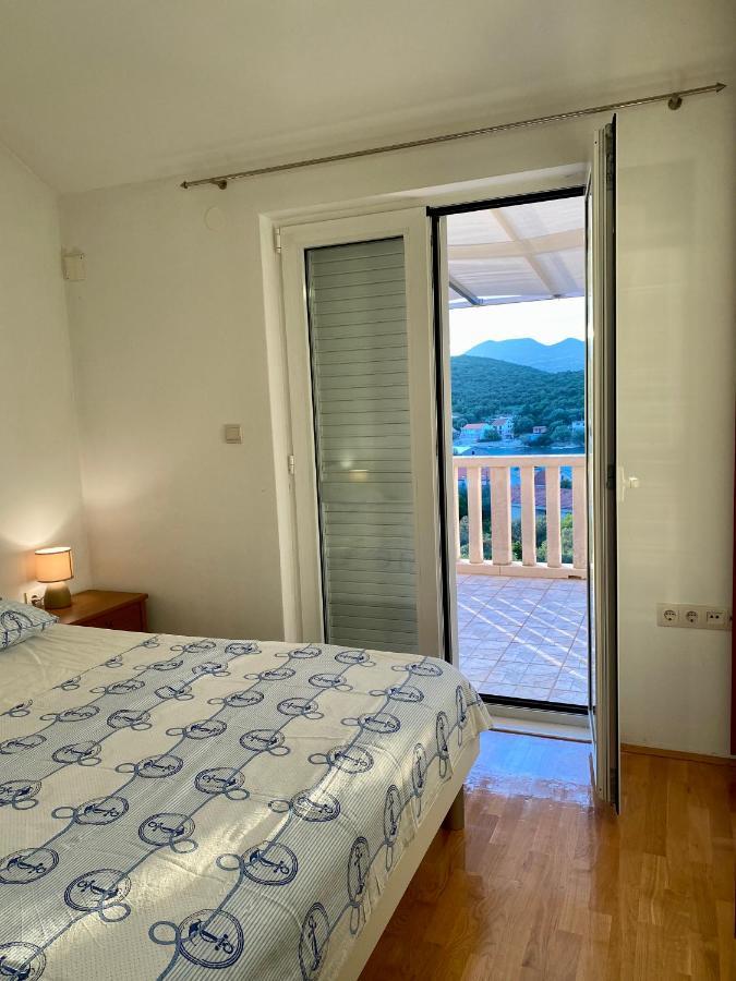 Apartmani Luka Zrnovo Eksteriør bilde